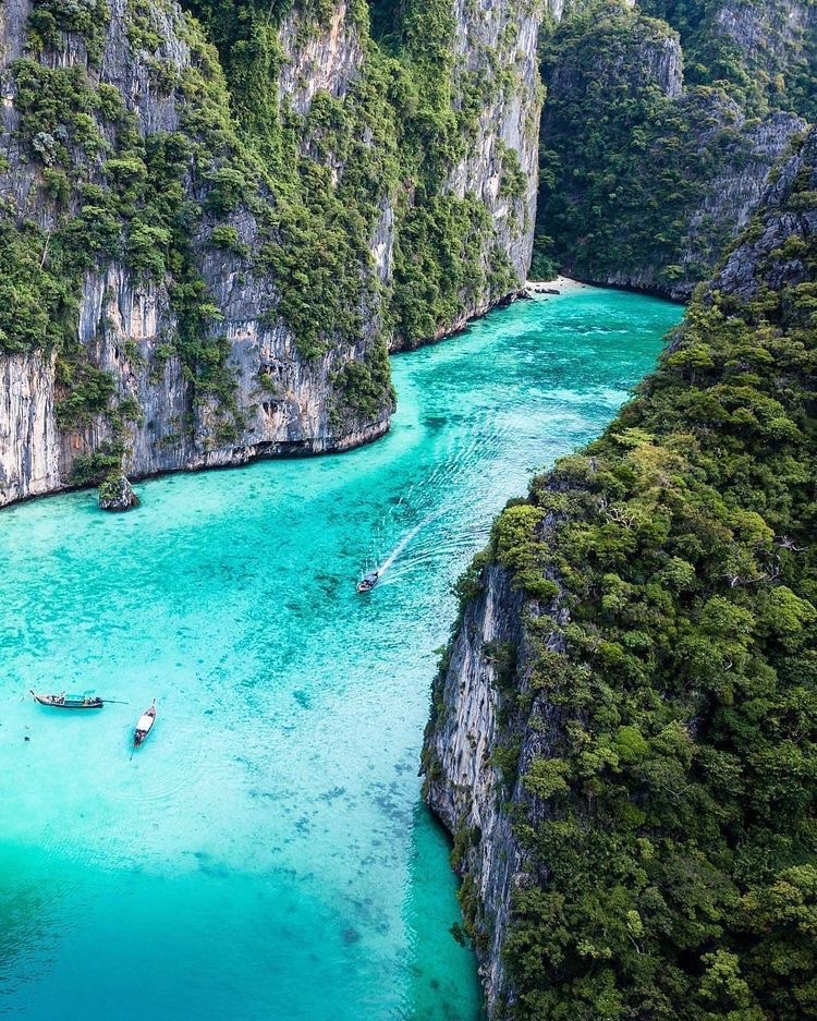 Loh Samah Bay
